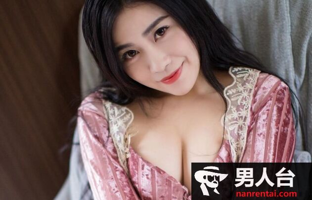 妖姬与艳妓 两位美女偶然的好奇造就了妖姬与艳妓